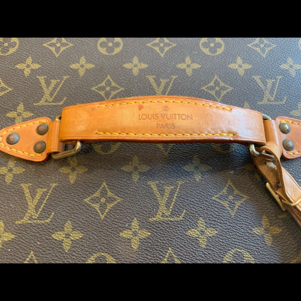 Louis Vuitton Makeup Trunk - Picture 2 of 8